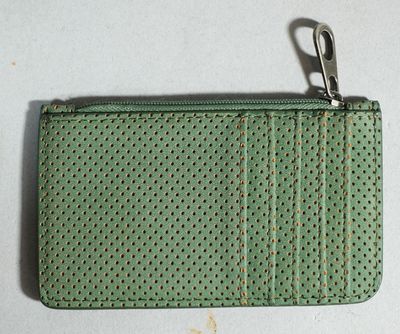 UNIVERSAL THREAD Porte carte en cuir vert