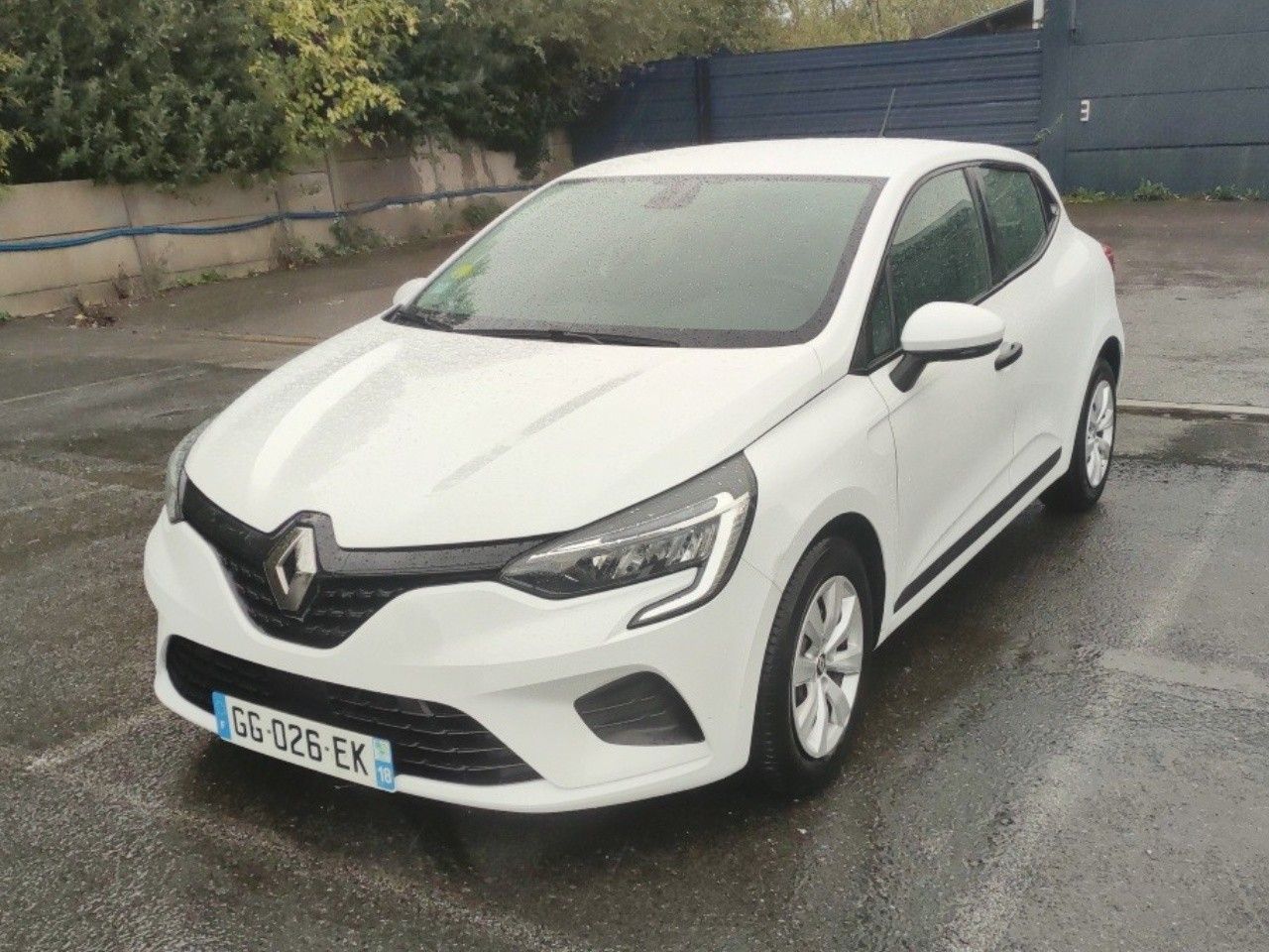 RENAULT CLIO SOCIETE BLUE DCI 100 - 21N AIR NAV - Genre : VA…