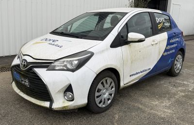 TOYOTA YARIS 1.4D, 90CH Mise en circulation : 24/07/2015