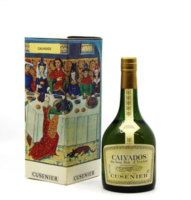 une bouteille de Cusinner à côté d'un carton de vin