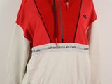 une veste blanche et rouge sur un mannequin, un mannequin, un mannequin, un mannequin, un mannequin, un mannequin, un mannequin, un mannequin, un mannequin, un mannequin, un mannequin, un mannequin, un mannequin, un mannequin, un mannequin, un mannequin, un mannequin, un mannequin, un mannequin, un mannequin, un mannequin, un mannequin, un mannequin, un mannequin, un mannequin, un mannequin, un mannequin, un mannequin, un mannequin, un mannequin, un mannequin, un mannequin, un mannequin, un manne