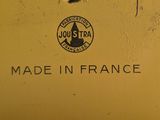 a sign that says made in france on the side of a wall