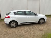 ***** VENTE RESERVEE AUX PROFESSIONNELS **** Renault Mégane … (photo 6)