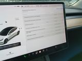 a computer screen with a picture of a car on it