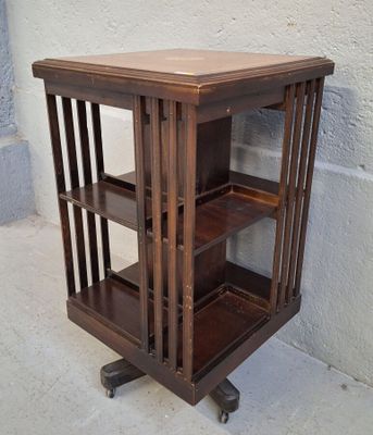 Bibliothèque tournante en acajou et marqueterie de bois clai… - Photo 1