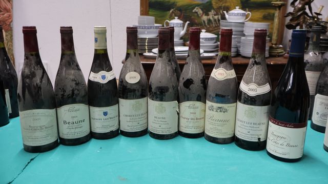 Lot de 15 bouteilles de Beaune : 6 x haute côtes de Beaune Bourgo...