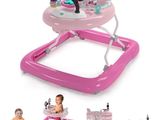 trotteur rose pour bébé avec des Minnie Mouse et des Minnie Mouse sur le dessus