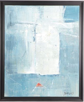 peinture représentant une croix sur fond bleu, avec un morceau de papier rouge au premier plan