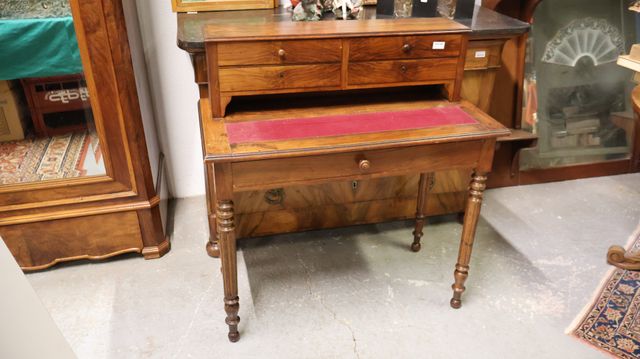 Petit bureau Louis Philippe à caisson ouvrant à 5 tiroirs et une ...