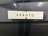 a sticker on the back of a car that says vauto