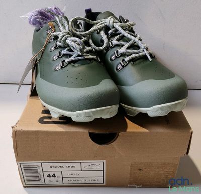 a box that has a pair of shoes on it