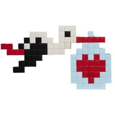 une image représentant un bonhomme de neige construit avec des briques Lego