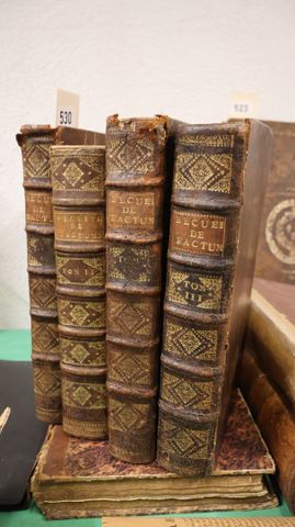 Recueil de FACTUM: 4 volumes grand in-4, plein veau d’époque. Rel...
