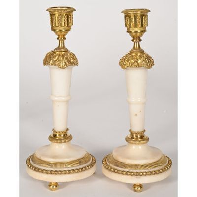 paire de bougeoirs anciens en laiton et marbre