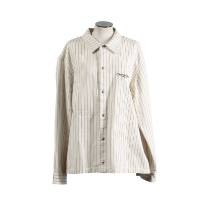 an image of a white shirt with a black and white stripe pattern