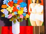 un tableau représentant deux femmes debout devant un vase de fleurs