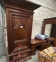 LOT DONT BONNETIERE ET BUREAU A CAISSON