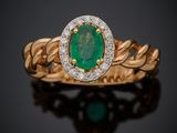 bague ovale en émeraude et diamant