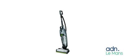 gros plan d'un aspirateur sur fond blanc