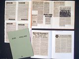 de nombreuses pages ouvertes sur la table