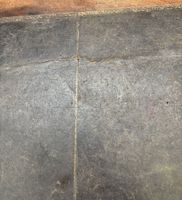 Bureau plat de style Empire, pieds cannelés entretoisés, ouv… (photo 4)