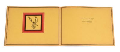 un livre ouvert sur lequel figure l'image d'un cerf