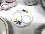 a white table with a white table cloth and a white table cloth with a white table cloth with a white table cloth and a white table cloth with a