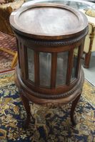 meuble bar ovale couleur acajou - avec 2 portes - avec plate… (photo 2)