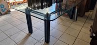 Importante table moderne dessus verre piètement métallique. (photo 4)