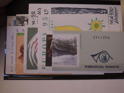 Timbres Europa ** - Collection DE 9 Carnets Chypre 199…