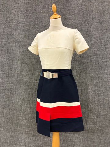 VINTAGE   Robe trapèze tricolore, fait main. Taille : 38 à vue. T...
