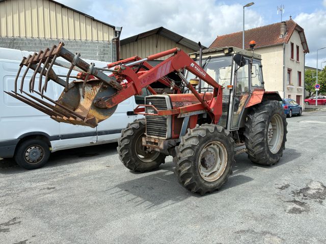 Tracteur agricole MASSEY FERGUSON 390 immatriculé 5137 MR 23, 1èr