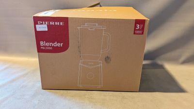 La boîte est vide et prête à accueillir le mixeur.