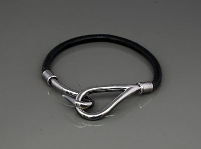 Hermès - Bracelet modèle Jumbo en cuir noir et boucle en métal palladi