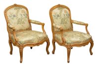 Paire de fauteuils français, style Louis XV, milieu du XVIII… (photo 2)