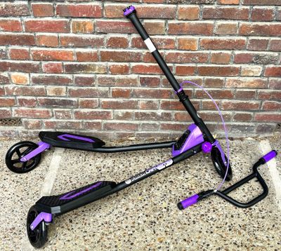Y-VOLUTION - Trottinette auto-propulsée - Y-Fliker Carver C5…