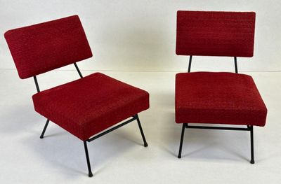 Travail italien du XXe siècle Une paire de fauteuils pied ac…