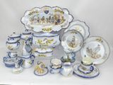 de nombreux types de plats et de bols en porcelaine exposés