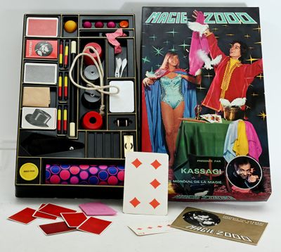 Jeux de Magie 2000, vers 1971, présenté par Kassagi et créer par J.E.U - Photo 1
