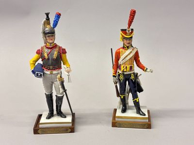 Brigadier du 6e Régiment de Hussard. Socle en bois et plaq… - Photo 1