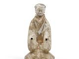 une vieille statue représentant un homme tenant un chien, sur fond blanc