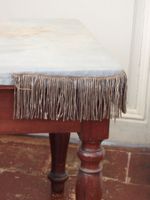 BIDET en acajou et placage d'acajou à pied balustre. (photo 4)