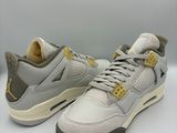 Nike Air Jordan 4 Retro « Cement Grey / Metallic Gold »