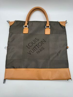 LOUIS VUITTON Paris Sac à deux poignées en cuir naturel et t…