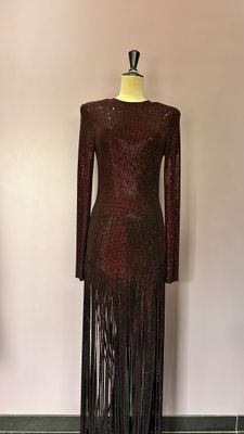 une robe de mannequin sur un mannequin mannequin mannequin mannequin mannequin mannequin mannequin mannequin mannequin mann