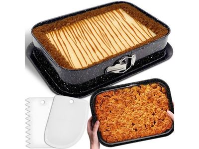 un plat à gratin et une poêle contenant un plat à gratin