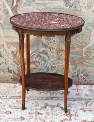 Table de salon de style Louis XV en bois de placage, ornemen…