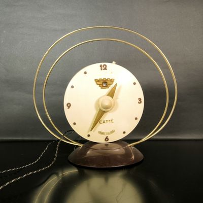 CELARD Grenoble. Cadre antenne type pendulette "Capte", en p…