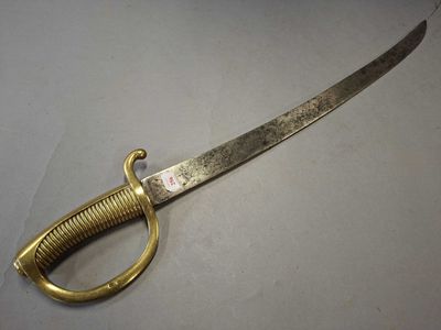 SABRE BRIQUET, garde à une branche.