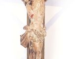 a wooden crucif with a wooden cross on it